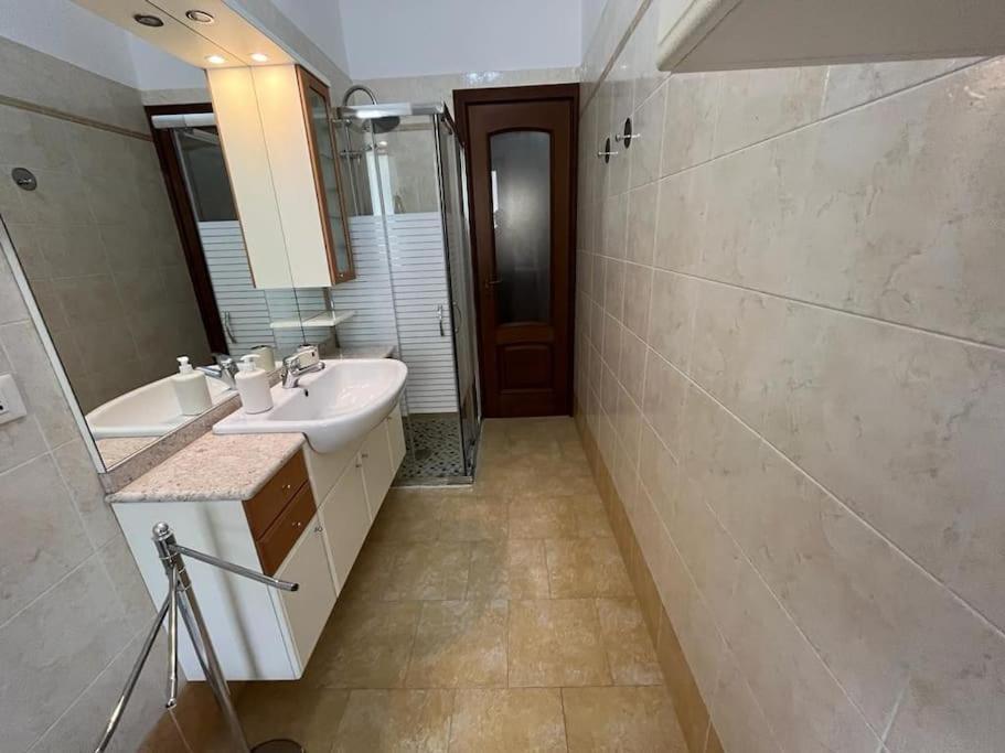 Attico Briccarello -Intero Appartamento- Elegant Suite With Free Wifi Near Inalpi Arena And Sporting Club Torino-Olimpyc Stadium מראה חיצוני תמונה